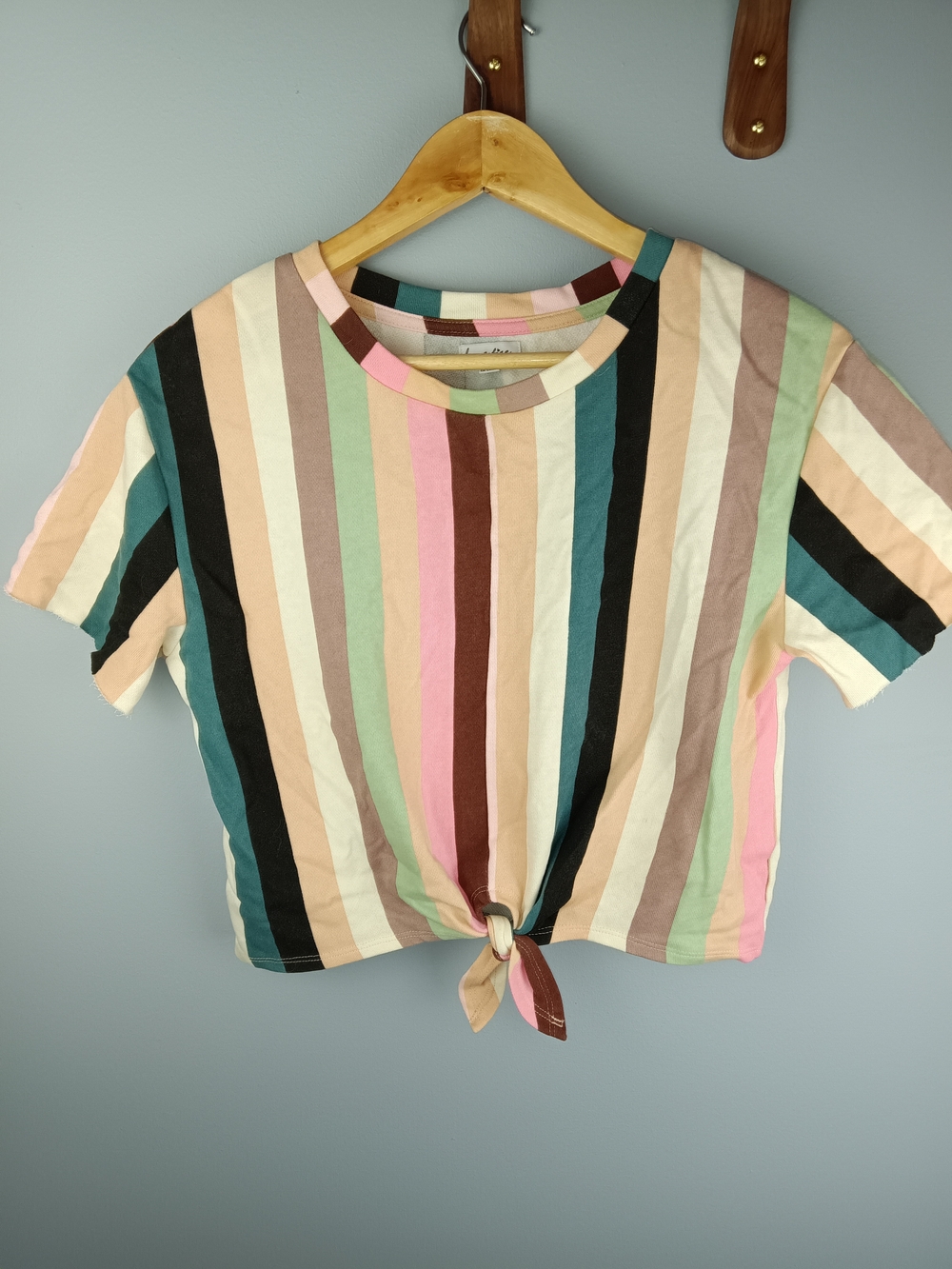 love, Fire Striped Tie-Knot Crop Top - Pink, Green, Blue, Brown, Black, Cream